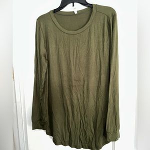 Plus size green long sleeve